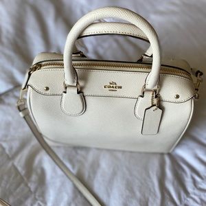 SOLD COACH Cross Grain Mini Bennett Satchel
